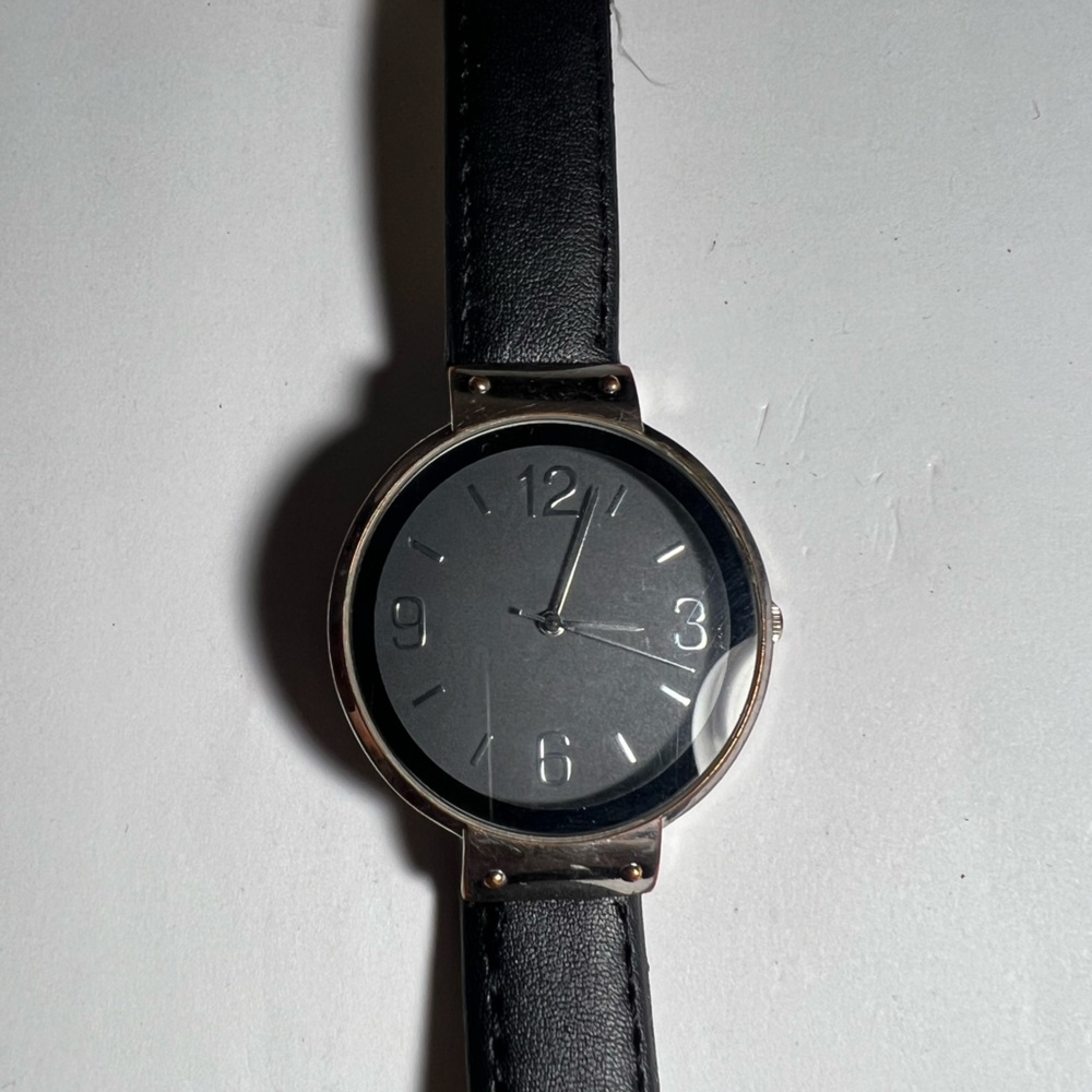Collectible E. Gluck Corporation 78/1004 Wristwatch Y121E